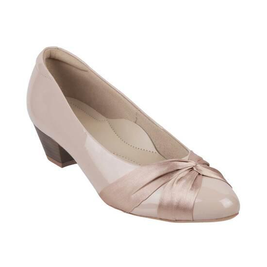 Metro Beige Formal Pumps