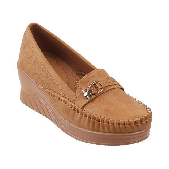 Metro Tan Casual Pumps