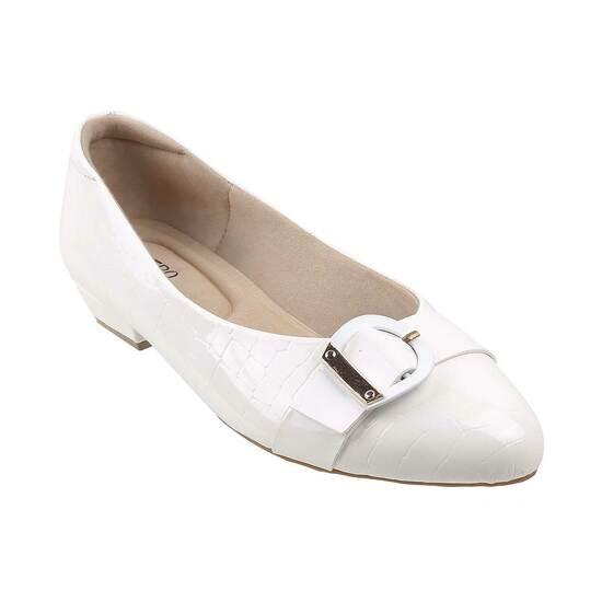 Metro White Formal Ballerinas