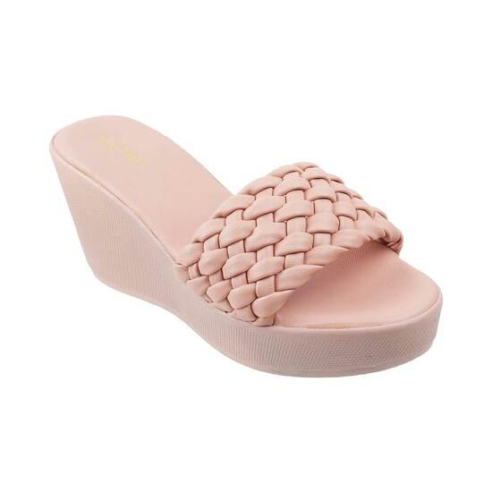 Metro Peach Casual Slip Ons