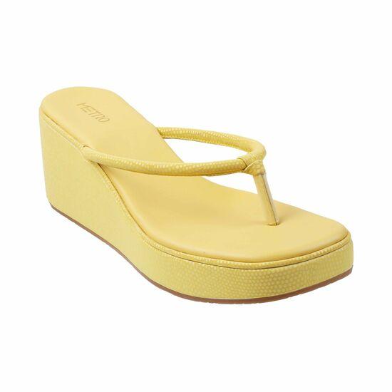 Metro Yellow Casual Slip Ons