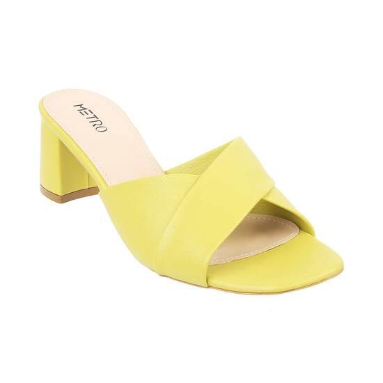 Metro Yellow Casual Slides