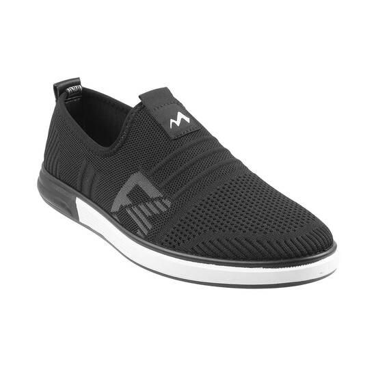 Metro Black Casual Sneakers